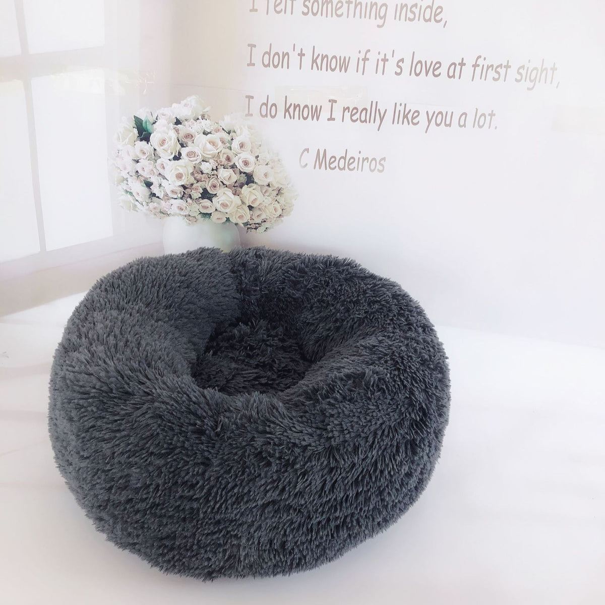 Calming Plush Pet Nest Bed – Ultra Soft Anti-Anxiety Donut Cushion for Dogs & Cats - FurEase