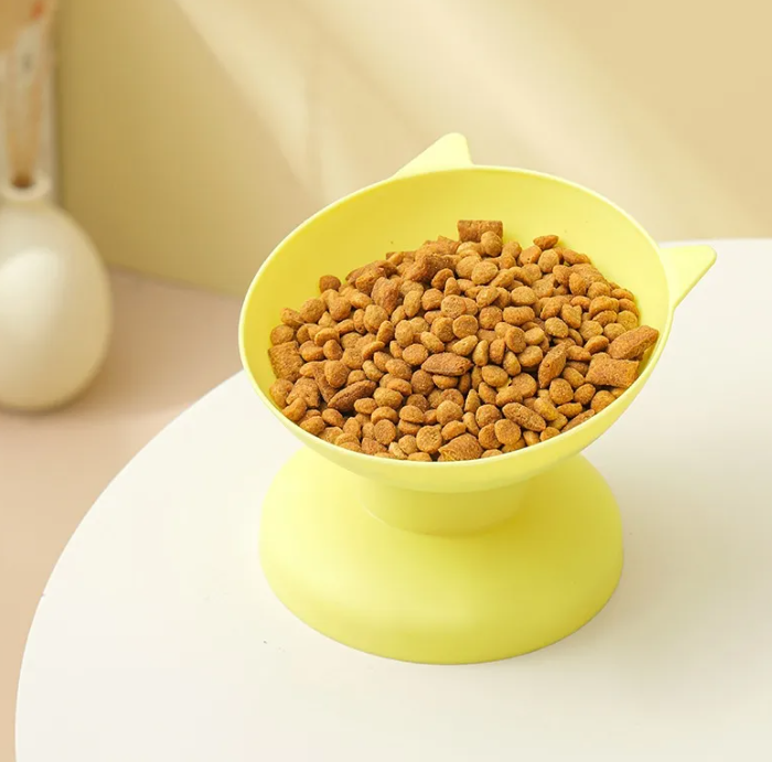 Comfortable Cat Feeding Bowl - The Ultimate Oversized Cat Bowl for Happy Mealtimes