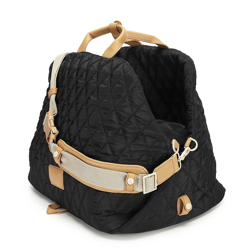 All-Weather Pet Tote: Stylish Comfort for Your Pet's Adventures