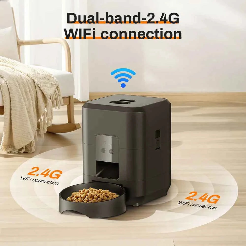 Automatic Pet Feeder: Simplify Mealtime for Your Furry Friend