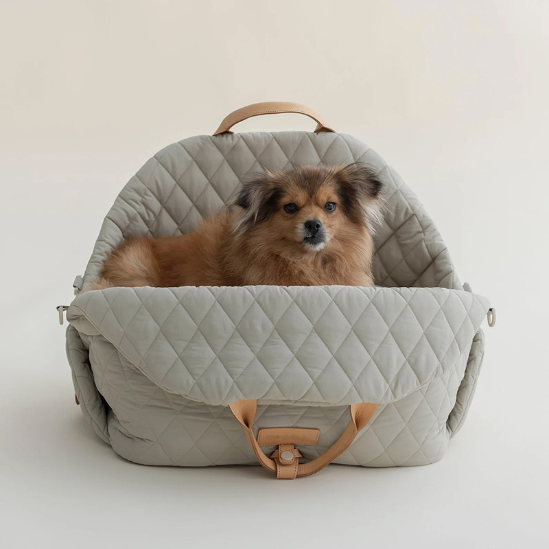 All-Weather Pet Tote: Stylish Comfort for Your Pet's Adventures